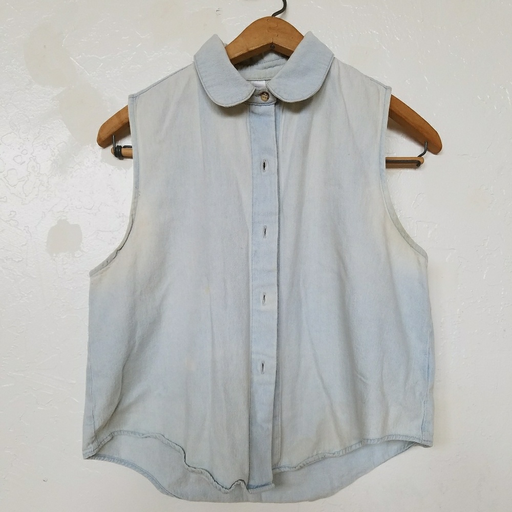 American Apparel Sleeveless Peter Pan Button Up